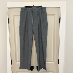 Mandala (L) gray one pocket top + (L/T) cargo pants